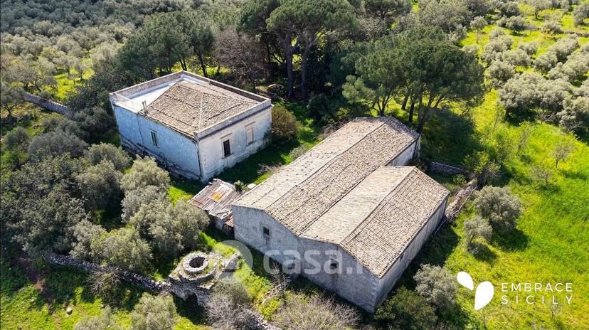 Villa in Villa Bibbia — foto 22 di 39