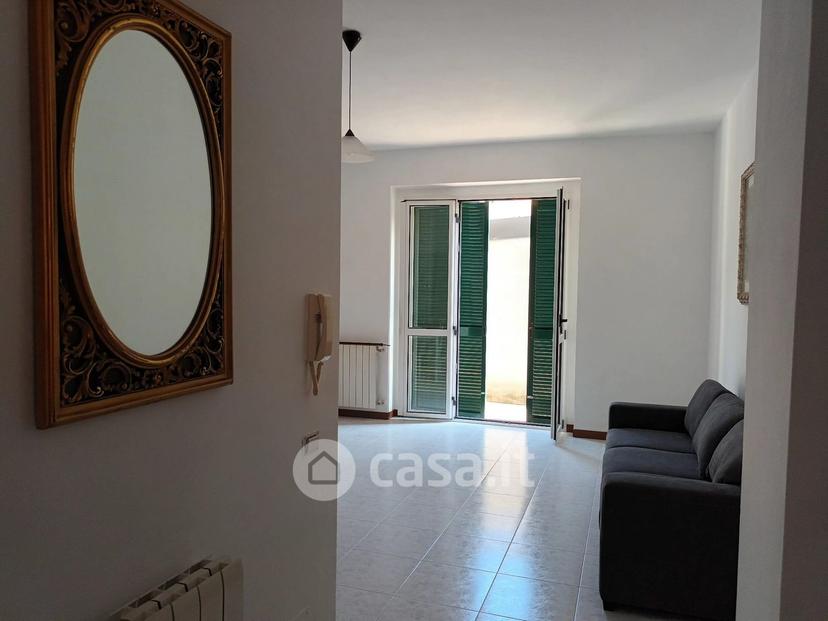 Bilocale in Via Vittorio Veneto — foto 3 di 9