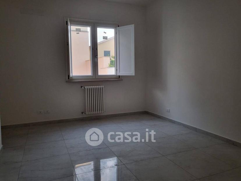 Quadrilocale in Via Diana Tifatina 30 — foto 5 di 27