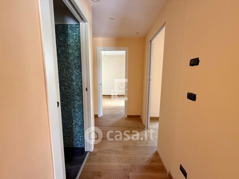 Quadrilocale in Via Pasteur 185 — foto 7 di 44