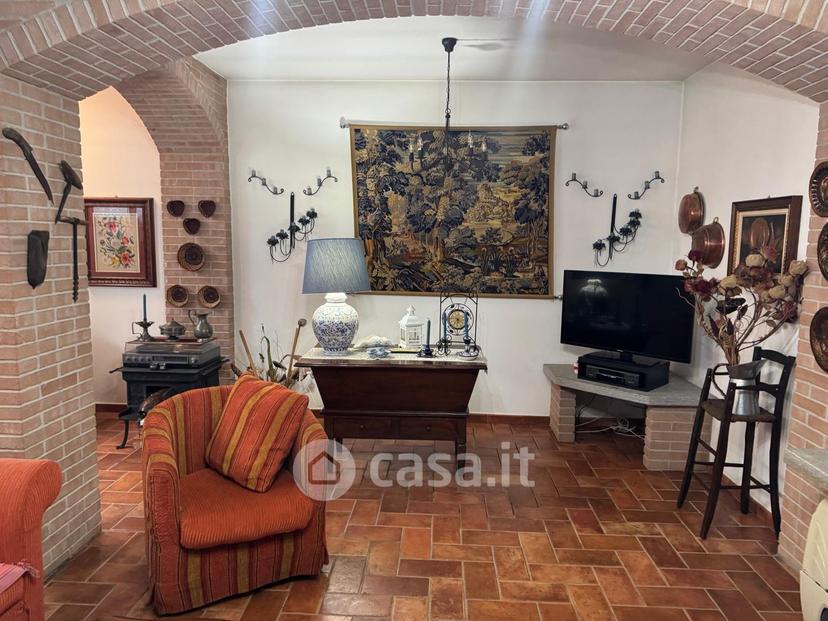 Villa in Via Falcone Giovanni — foto 30 di 122