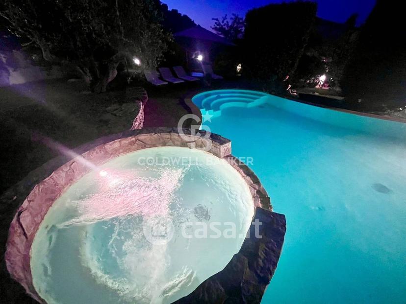 Villa in Strada Cassia Sud — foto 49 di 77