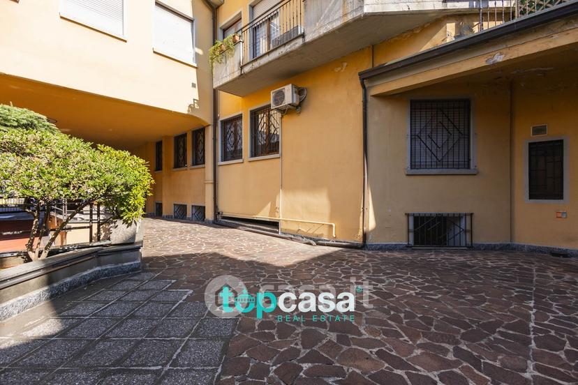 Bilocale in Via Enrico dell'Acqua 19 — foto 7 di 25