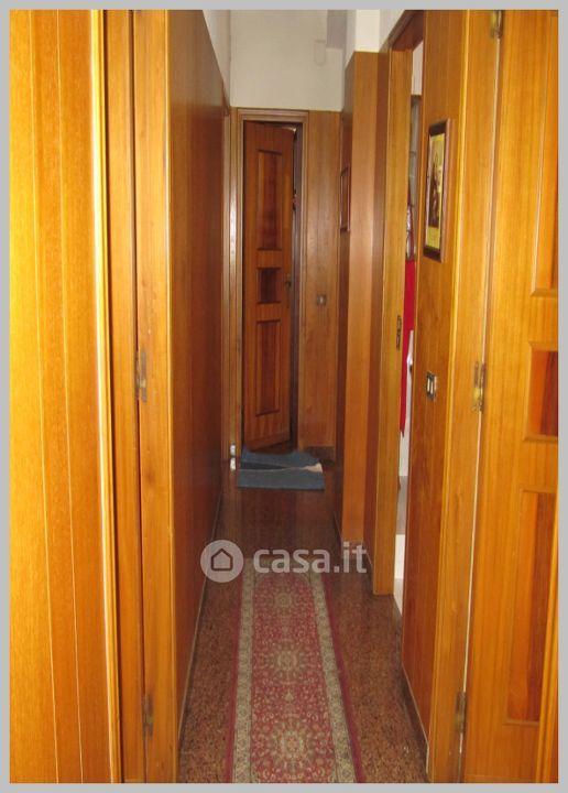 Appartamento in Via Lazio — foto 26 di 32