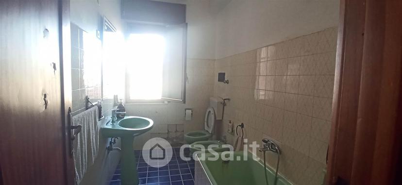 Quadrilocale in Via Gebbione 1 — foto 9 di 29