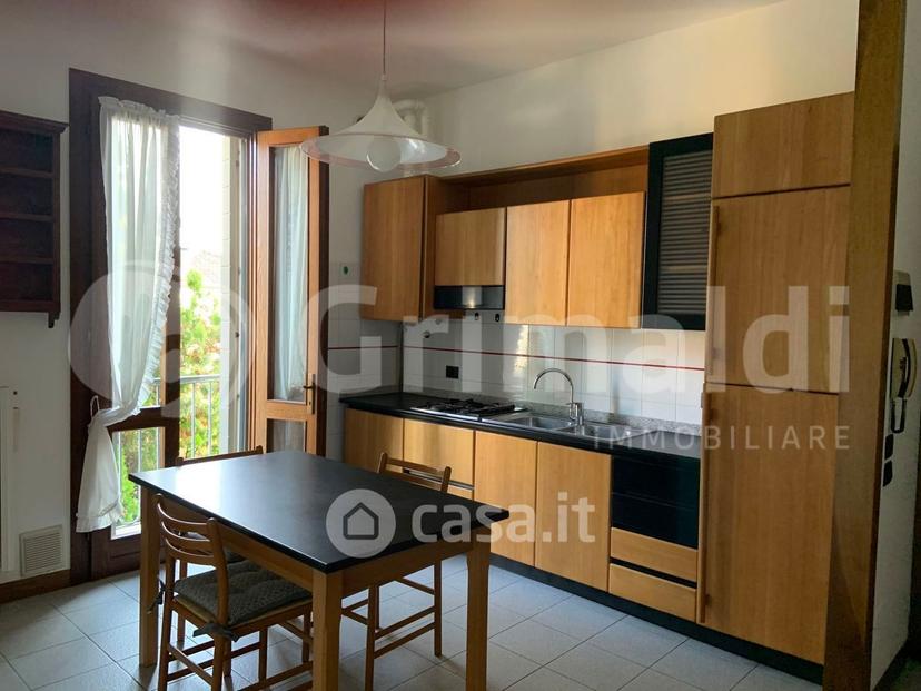 Trilocale in Via Antonio Simeone Sografi 24 — foto 9 di 17