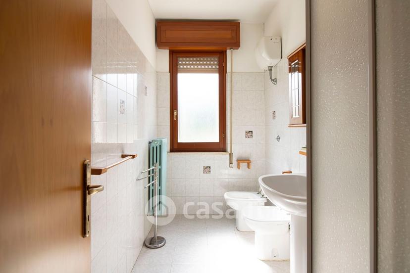 Quadrilocale in Via Badette 49 — foto 4 di 28