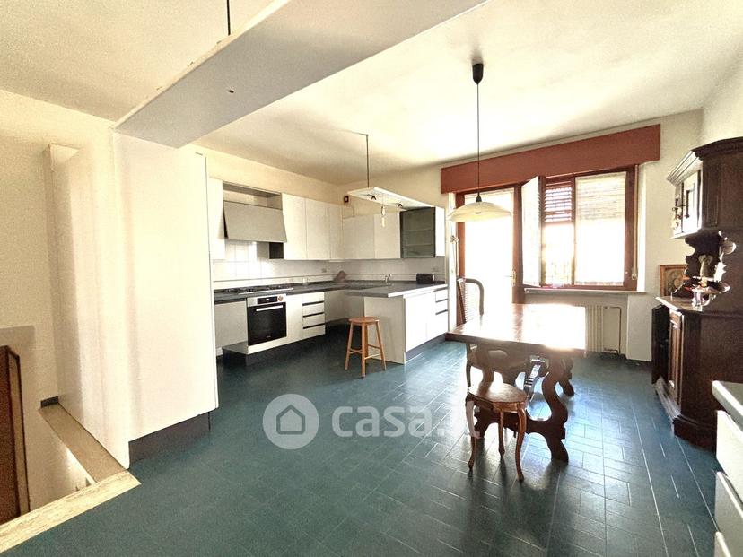 Villa in Via Prà di Tòs 22 — foto 4 di 33