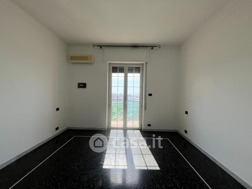 Bilocale in Via dei Sessanta 7 — foto 8 di 34
