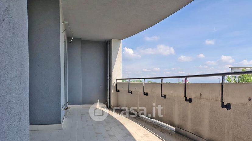 Bilocale in Via Martiri delle Foibe 25 — foto 8 di 25