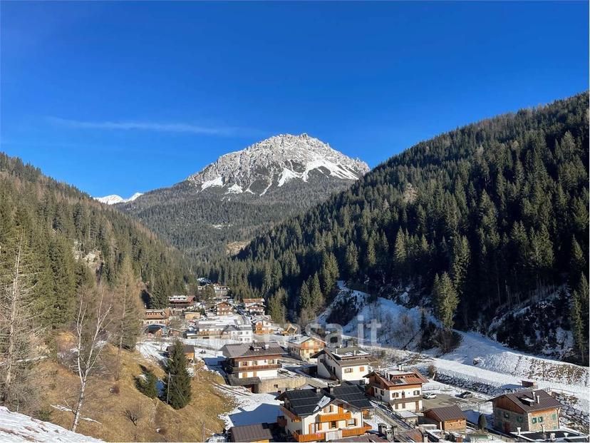 Villa in Via Caduti di Cima Vallona 1 — foto 14 di 32