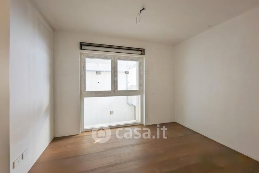 Quadrilocale in Via Michele Berloco 44 — foto 31 di 47