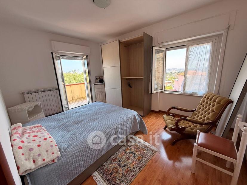 Appartamento in Via Massimo d'Antona 19 — foto 27 di 65