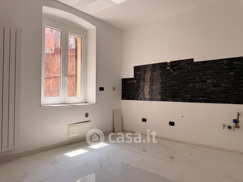 Quadrilocale in Via Maria Santissima Ausiliatrice 5 — foto 16 di 37