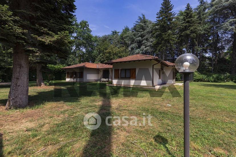 Villa in Via Armando Diaz 90 — foto 29 di 38