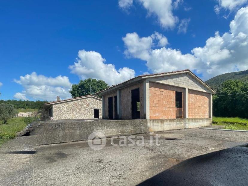 Villa in Vocabolo Aussa — foto 34 di 37
