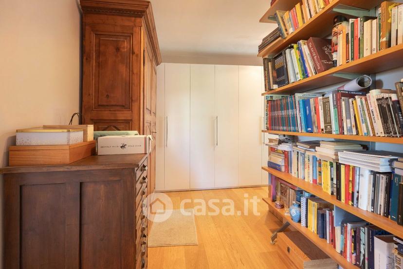 Villa in Via Giulio Pogiani 3 — foto 14 di 44