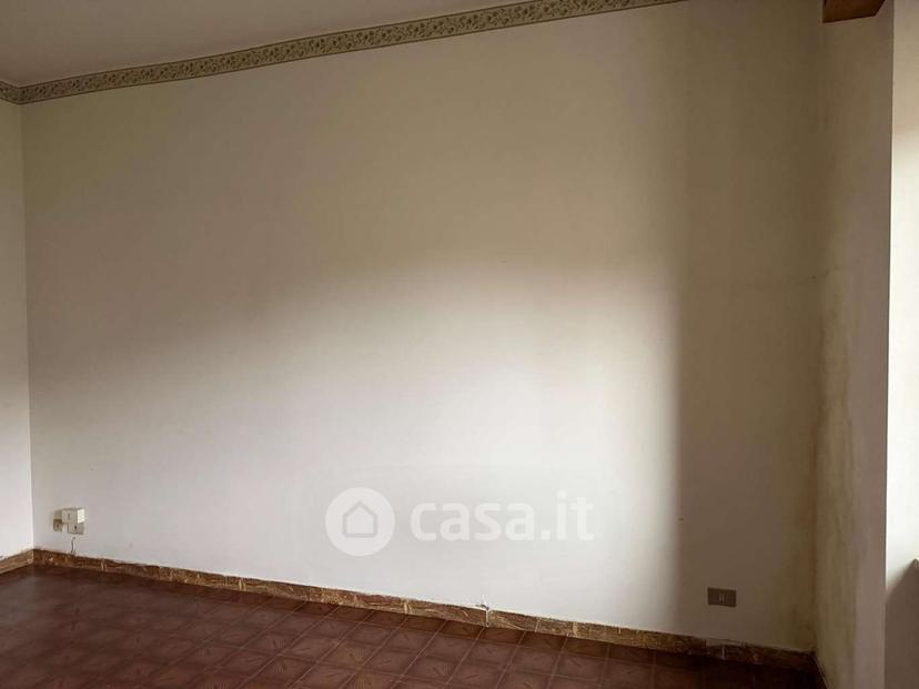 Trilocale in Via B. Sella 260 — foto 18 di 26