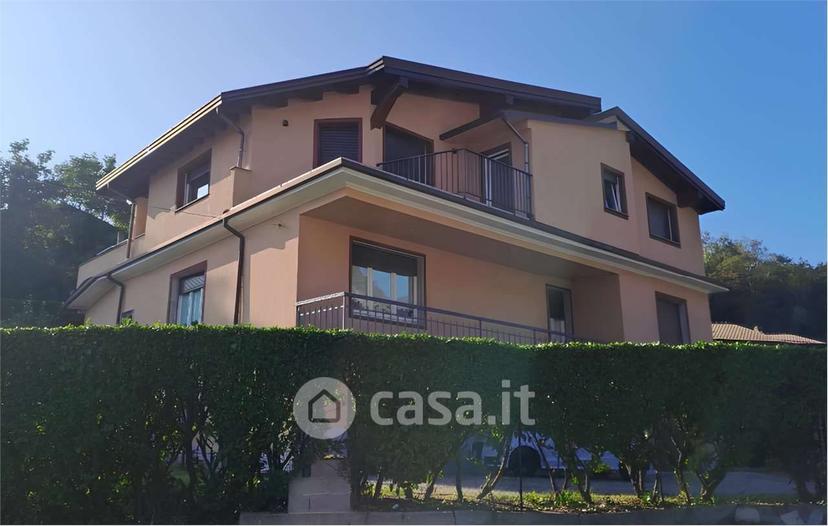 Trilocale in Via Lambro 6 — foto 3 di 3