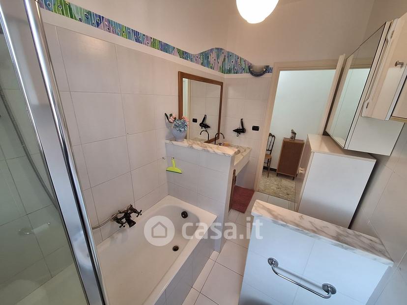 Quadrilocale in Via dei Glicini 7 — foto 5 di 20