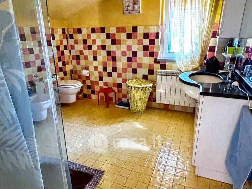 Villa in Via Genova — foto 30 di 35