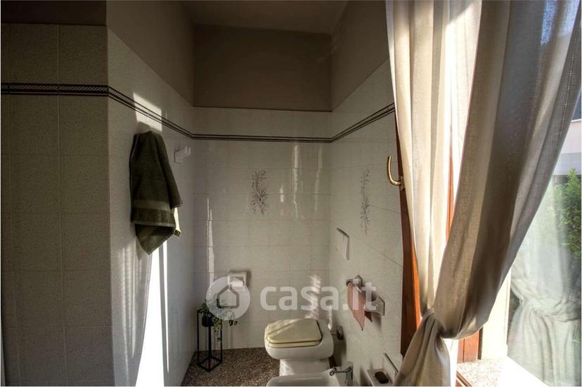 Villa in Via IV Novembre — foto 49 di 60