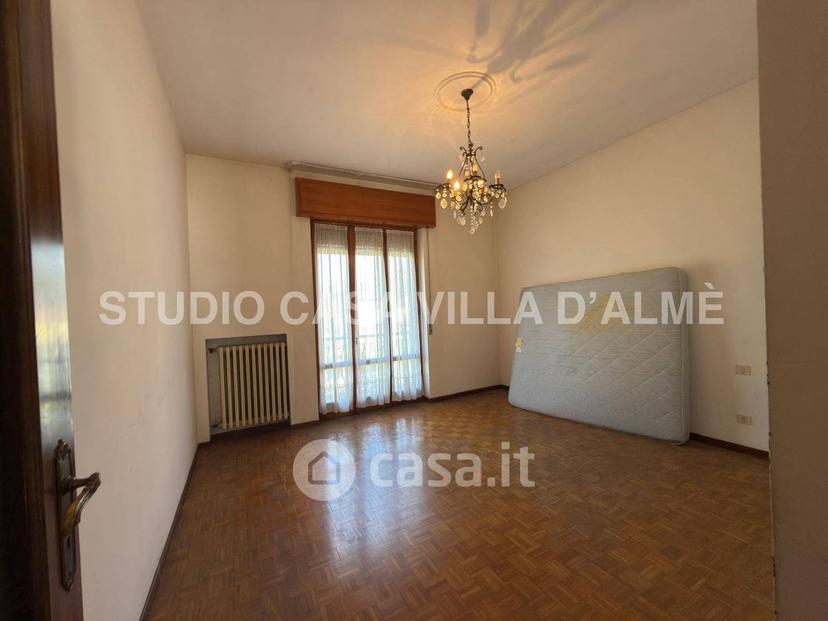 Quadrilocale in Via Madonna dei Campi — foto 18 di 46