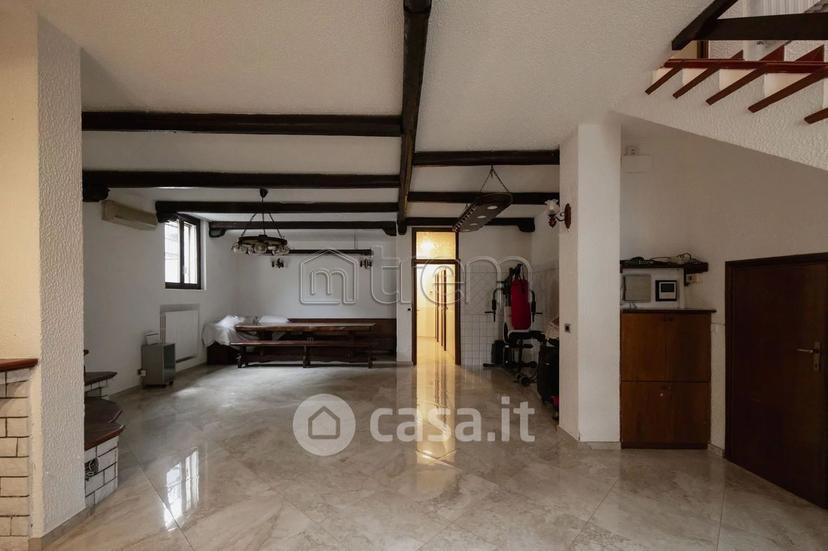 Villa in Via Ruggero Leoncavallo 13 — foto 31 di 43