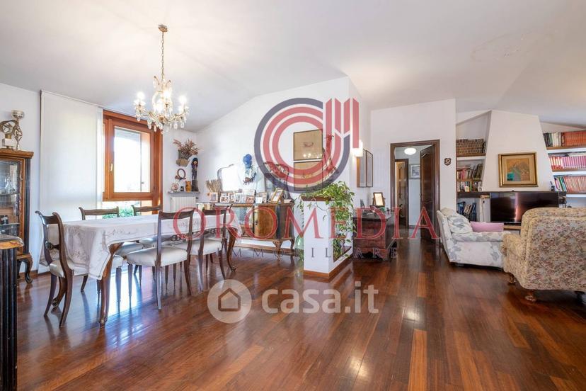 Quadrilocale in Via Baioni — foto 6 di 30