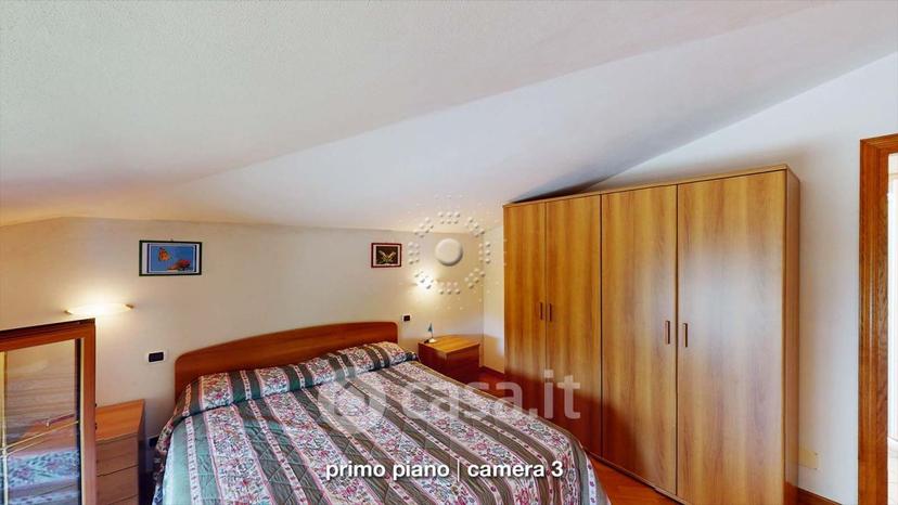Villa in Via Arno 10 — foto 19 di 64