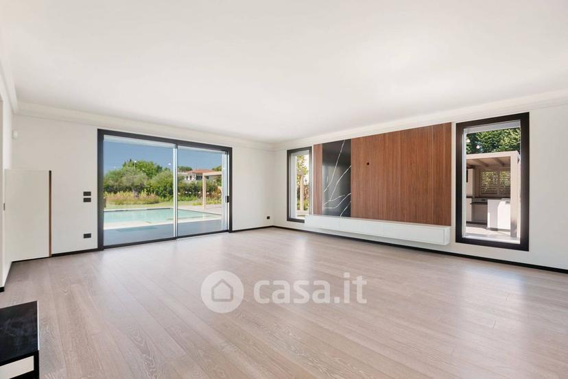 Villa in Via di Tonfano — foto 35 di 38