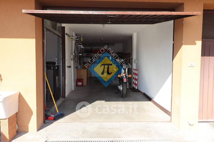 Appartamento in Via Montello 5 — foto 11 di 89