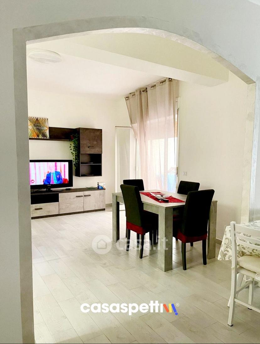 Trilocale in Via Raffaele Sammarco 67 — foto 9 di 41