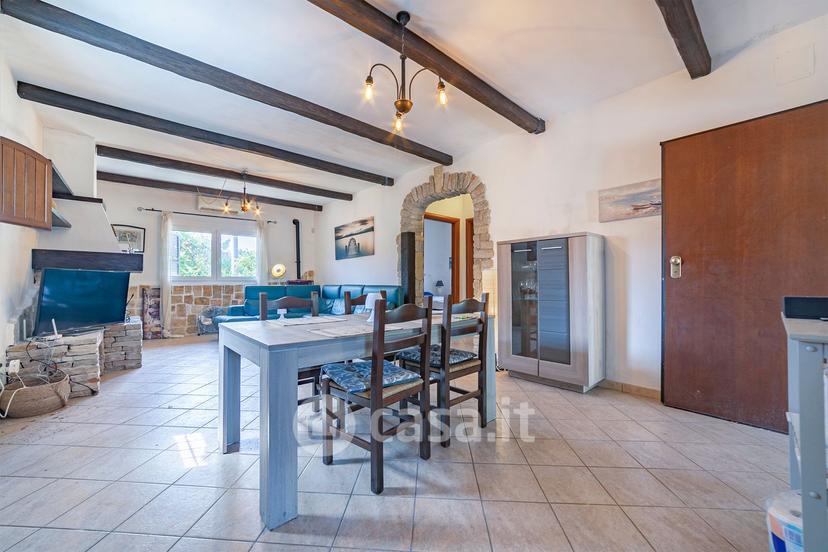 Villa in Strada Comunale Brindisi 6 — foto 35 di 54