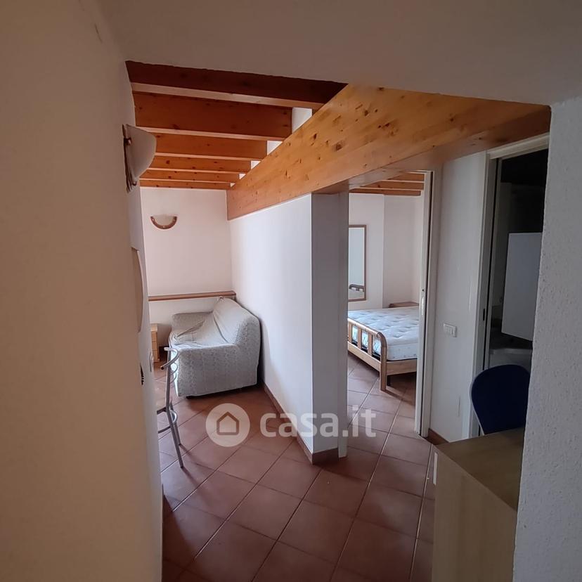 Trilocale in Via Gireglio 33 — foto 7 di 25