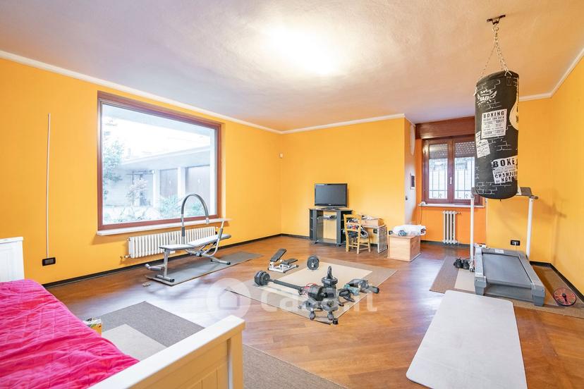 Villa in Via dei Mille — foto 10 di 50