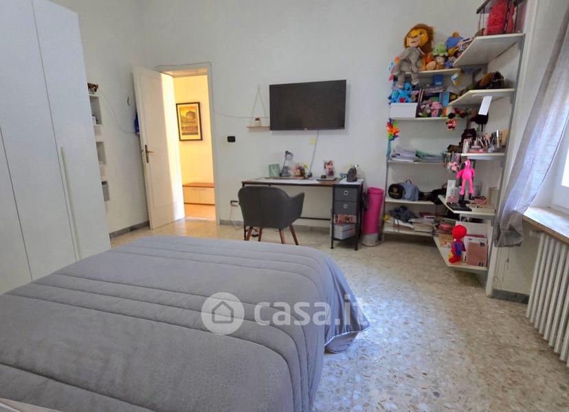Quadrilocale in Via Toma 19 — foto 9 di 39