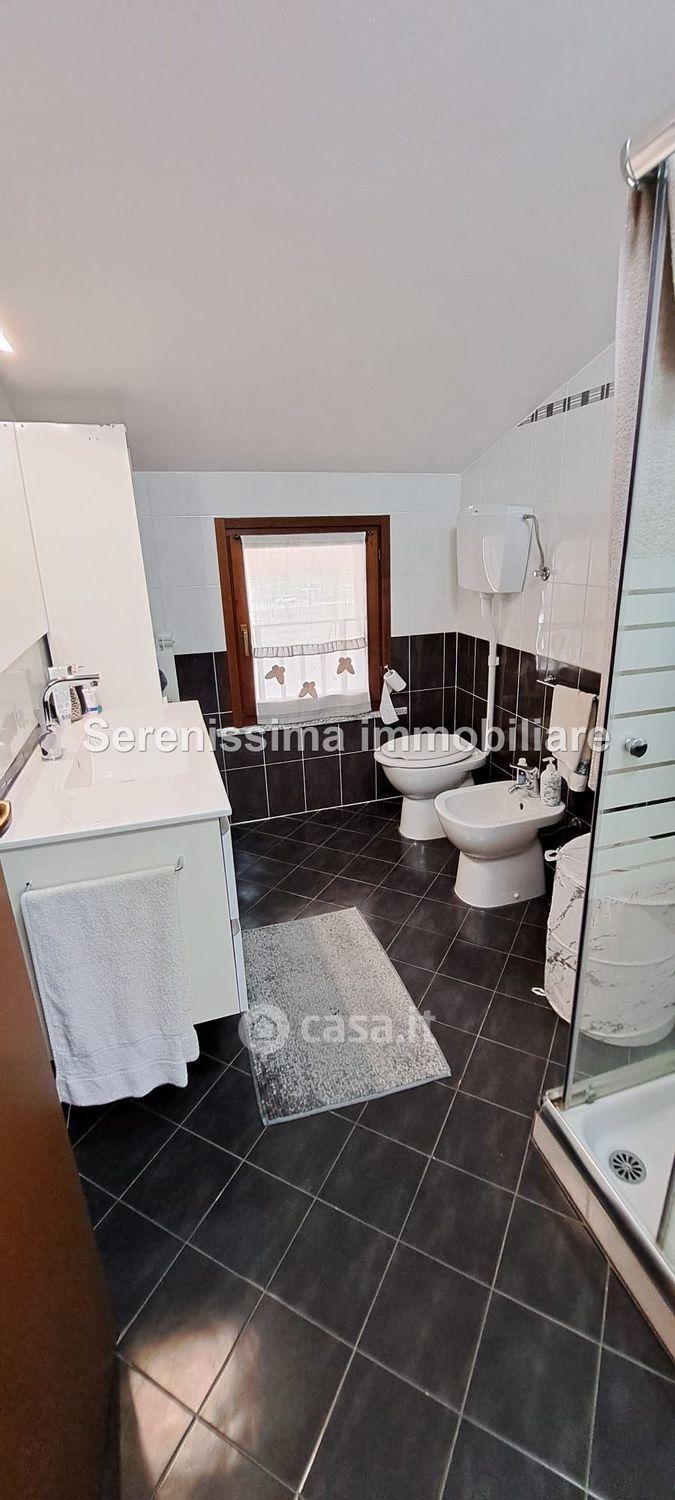 Quadrilocale in Via Enrico Berlinguer — foto 24 di 27