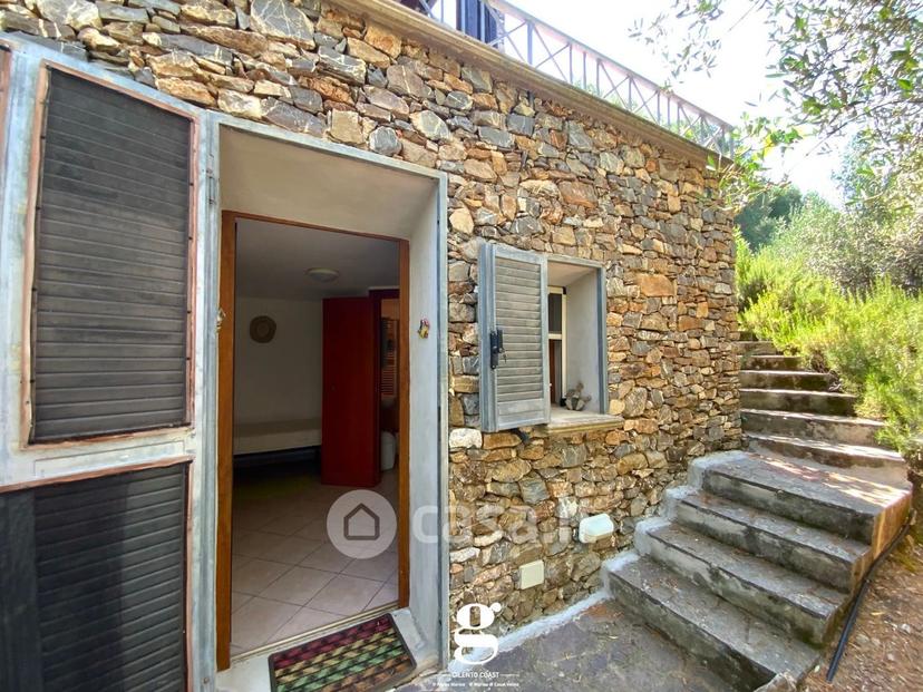 Villa in Via Tempa delle Rose 8 — foto 32 di 38