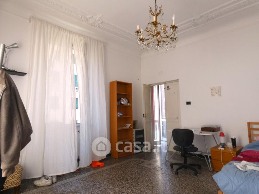 Stanza in Via Sant'Ugo 3 — foto 7 di 18