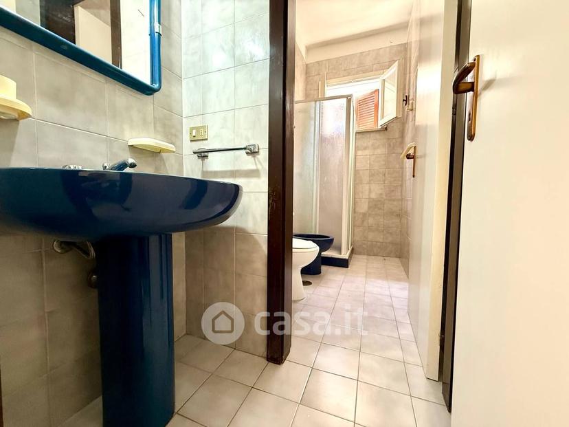 Trilocale in Via Riccione 91 — foto 4 di 34