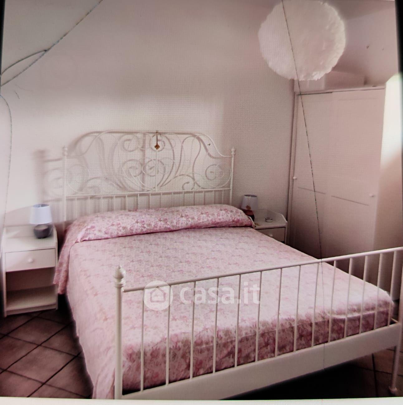 Bilocale in Lungomare Cottone 20