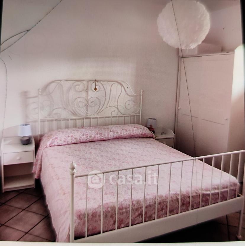 Bilocale in Lungomare Cottone 20