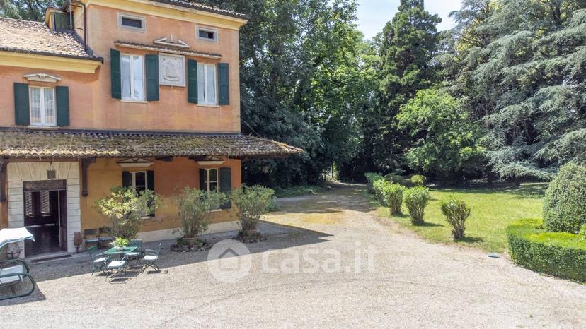 Villa in Via Castelnuovo Rangone — foto 21 di 101