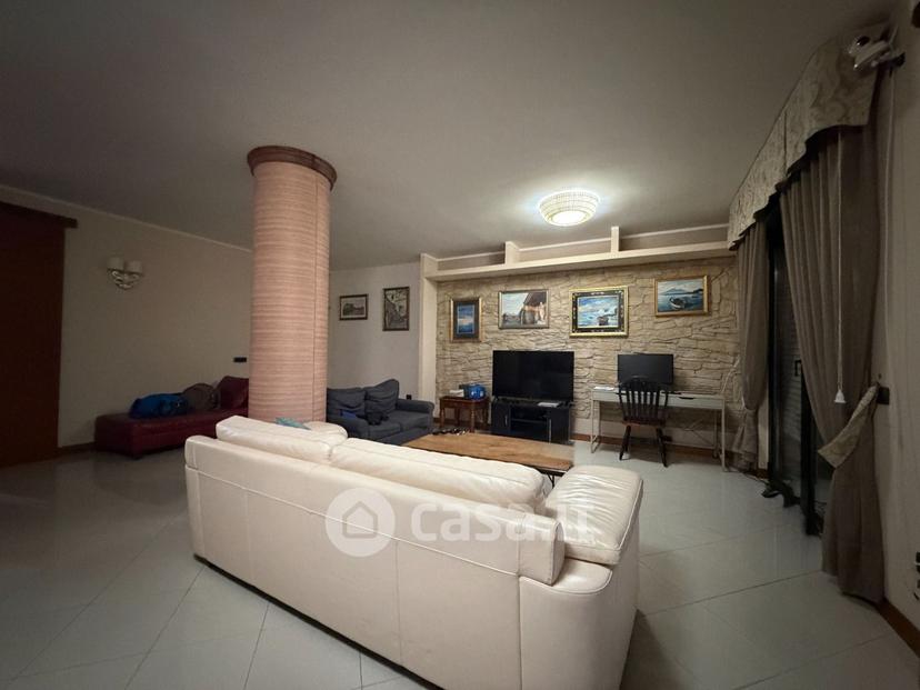 Appartamento in Via Michelangelo 151 — foto 28 di 35