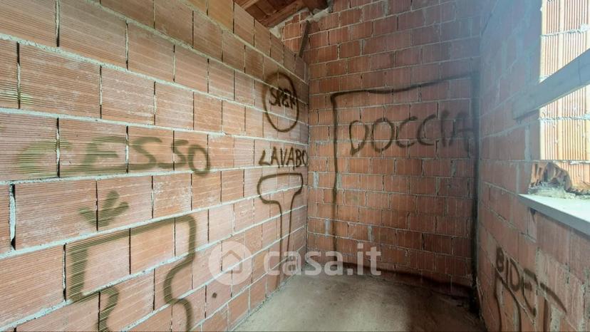 Villa in Via delle Ville 419 — foto 8 di 33