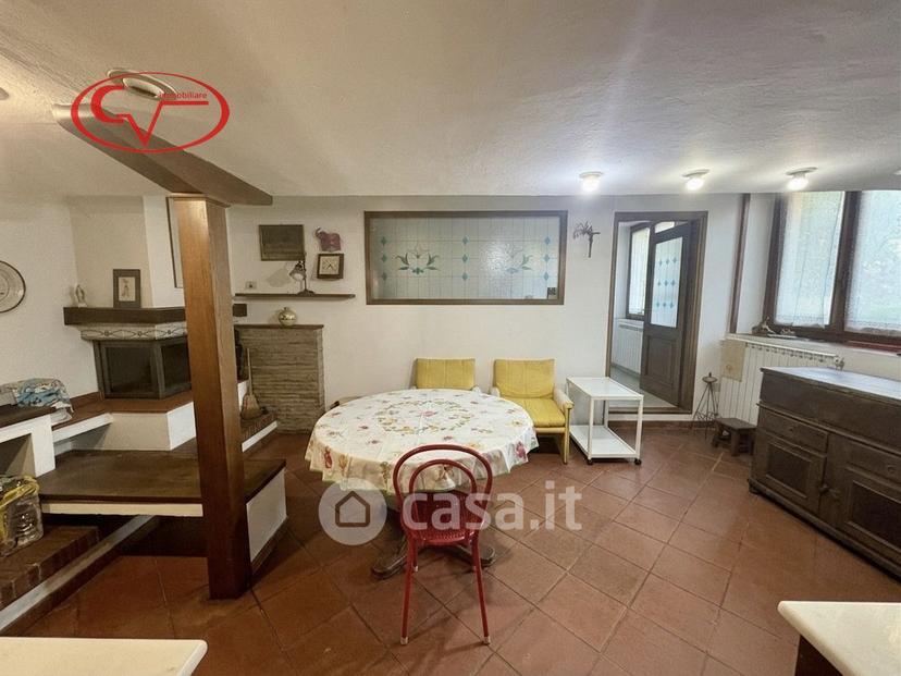 Appartamento in Via Tevere — foto 4 di 23