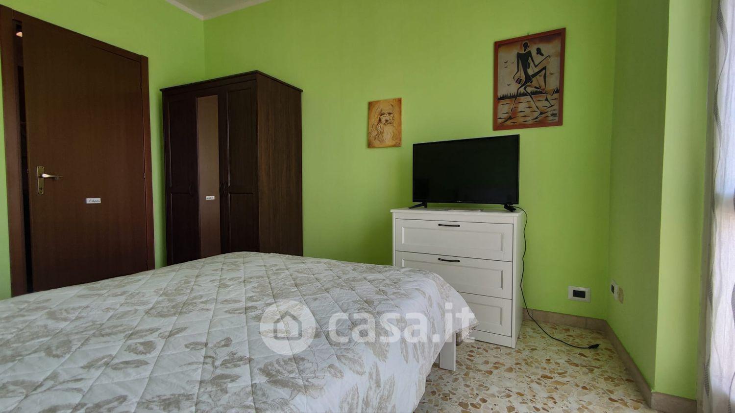 Stanza in Via Roma 69