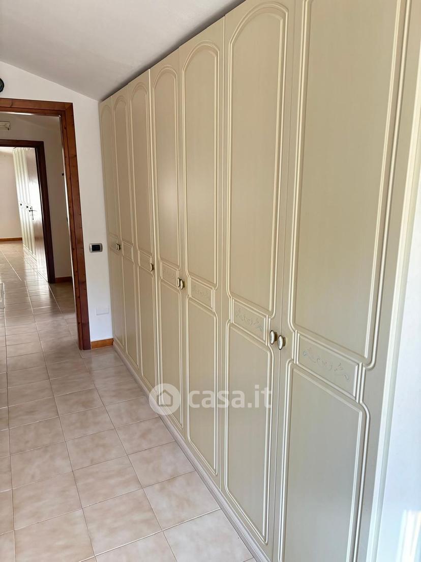 Trilocale in Corso Giuseppe Garibaldi 54 — foto 12 di 51