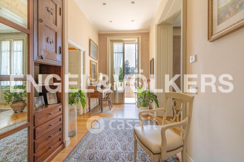 Villa in Corso Leonardo da Vinci — foto 17 di 39